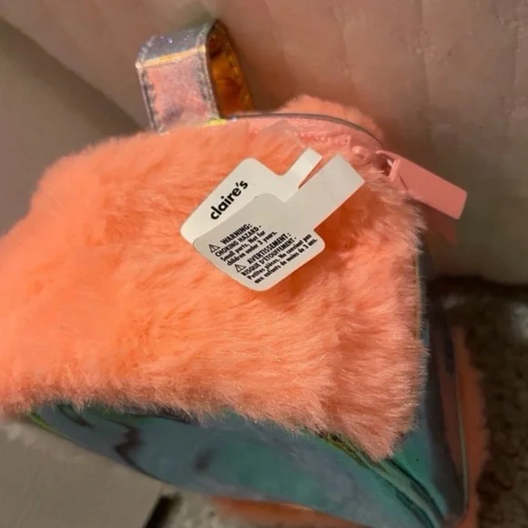 Claire's Peach & White Plush Queenie the Corgi Zip Makeup Bag BRAND NEW! - Picture 5 of 5
